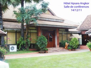 3-Apsara-Angkor-Hôtel-Siem-Reap-14.12.11